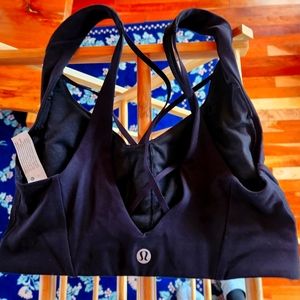 Lululemon like a cloud sports bra, size 4
